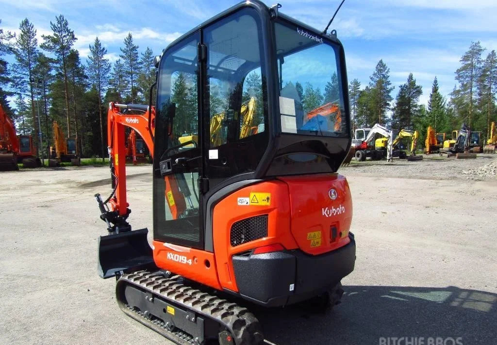 Mini-pelle KUBOTA KX019-4 – 1,9 T quasi neuve + 3 Godets – Garantie 12 mois