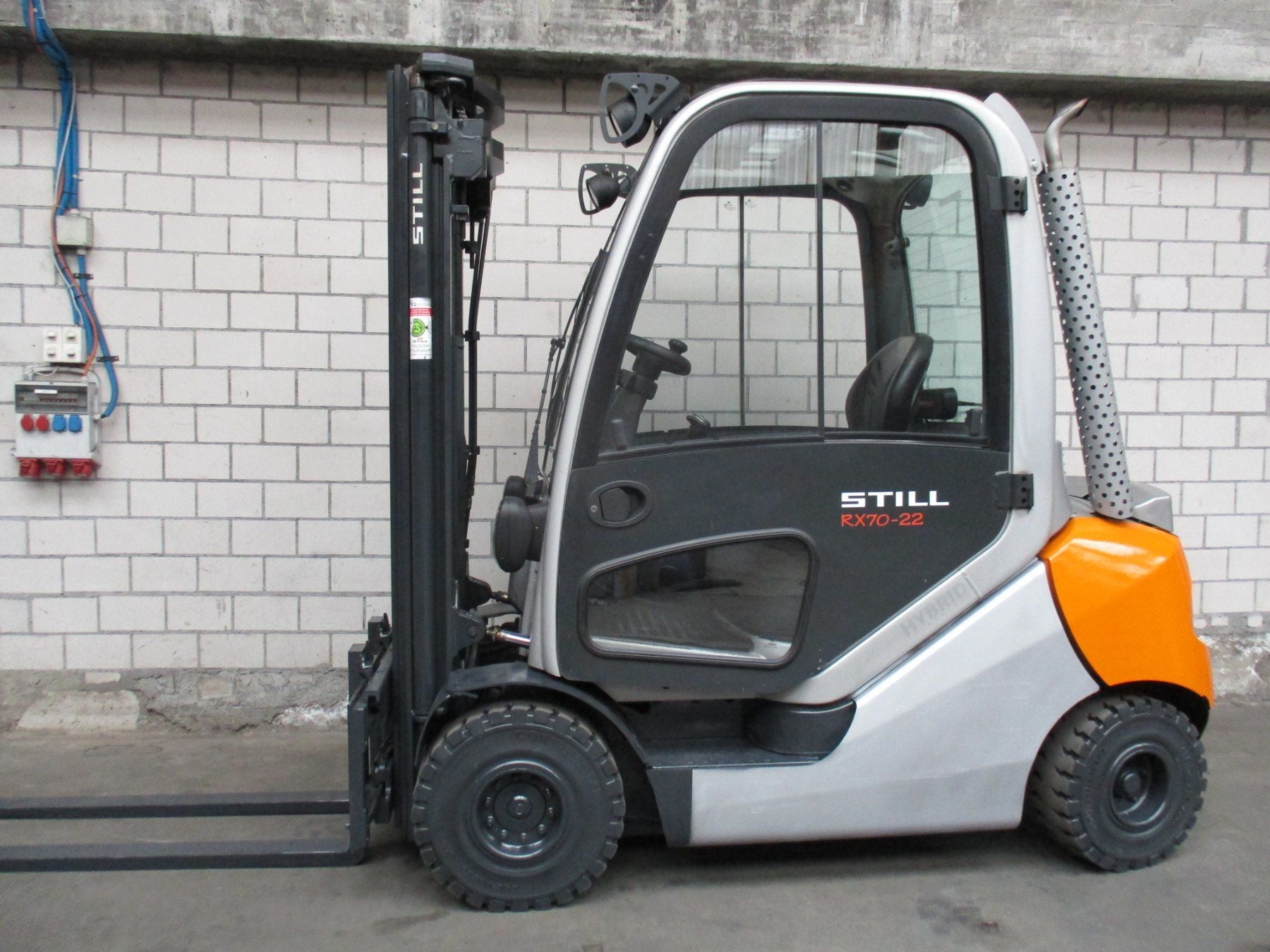 CHARIOT ÉLÉVATEUR STILL RX70-22 DIESEL À FOURCHE