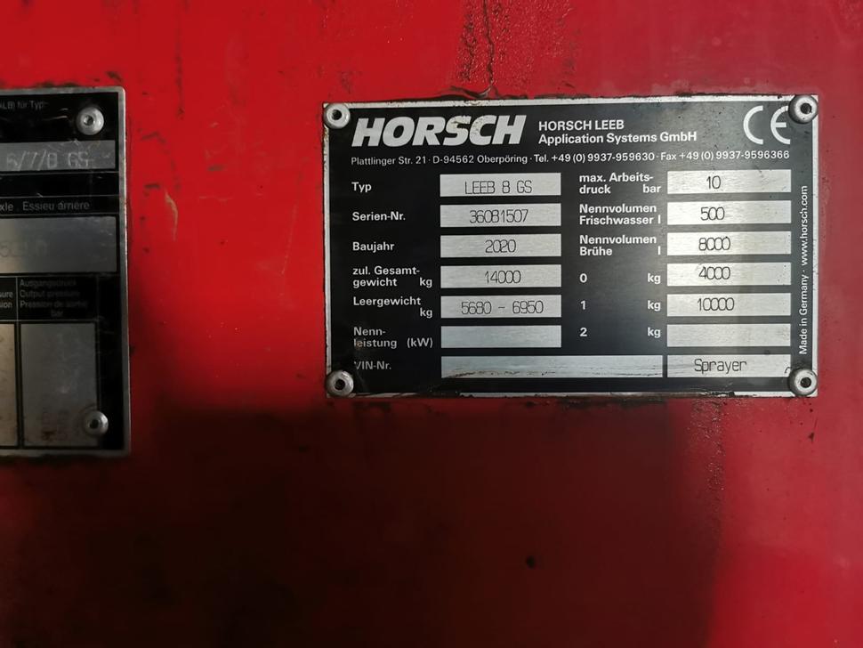 Distributeur d'angrais/pulvérisateur  d'engrais trainé Horsch 8 GS