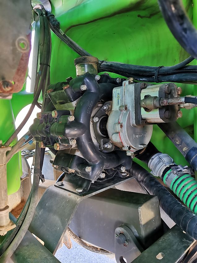 Distributeur d'angrais Tecnoma Fortis