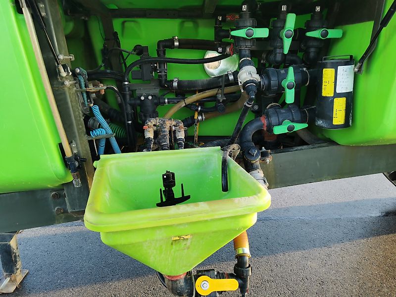 Distributeur d'angrais Tecnoma Fortis