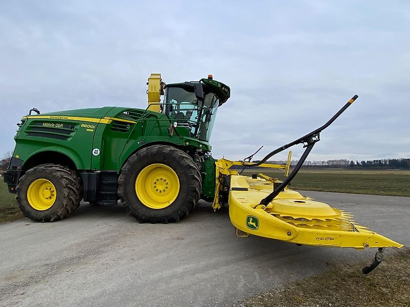Ensileuse John Deere 8800i