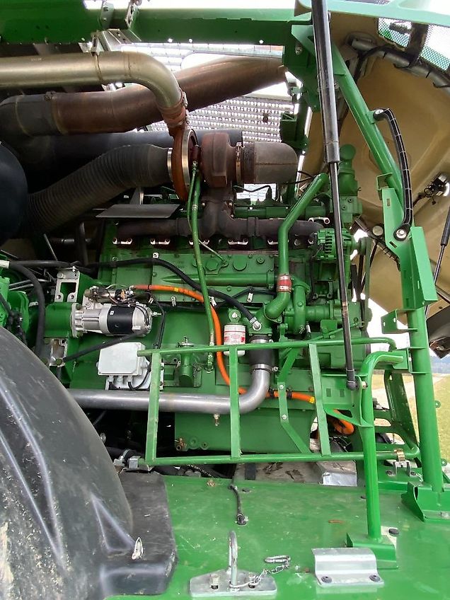 Ensileuse John Deere 8800i