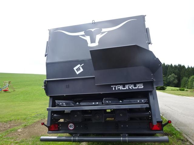 Epandeur de fumier N 272 - Tandem