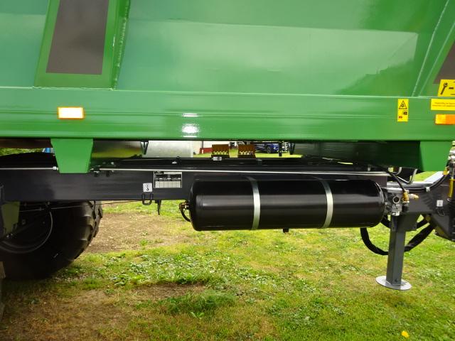 Epandeur de fumier N 272 - Tandem