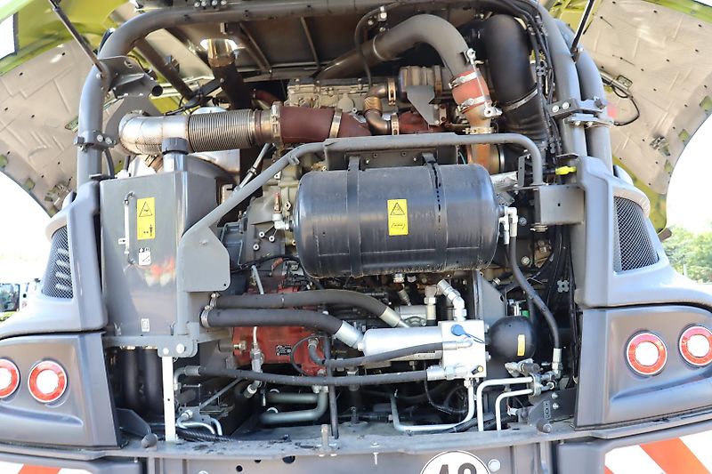 Ensileuse Claas JAGUAR 950 E5