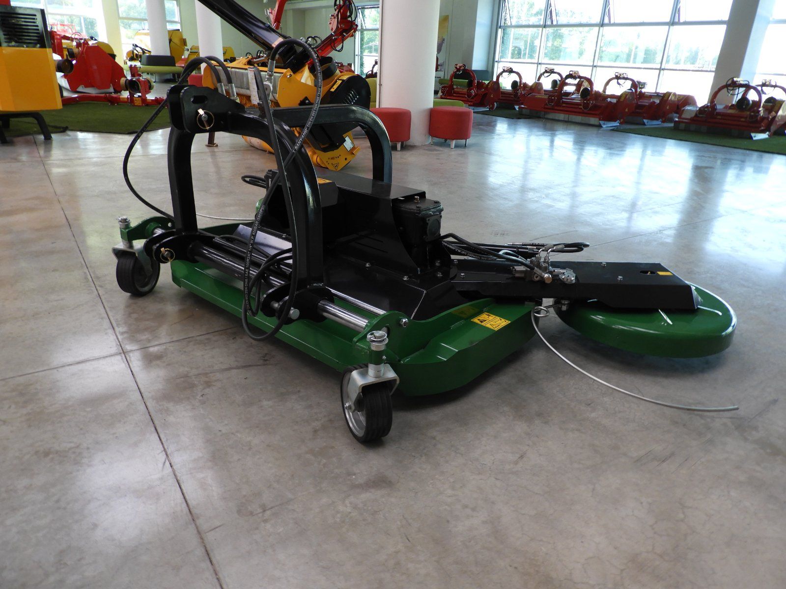 Geo GB150DD faucheuse faucheuse de clôture tondeuse de clôture viticulture arboriculture fruitière