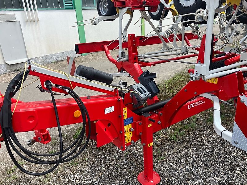 Faneuses Pöttinger Hit HT 13120