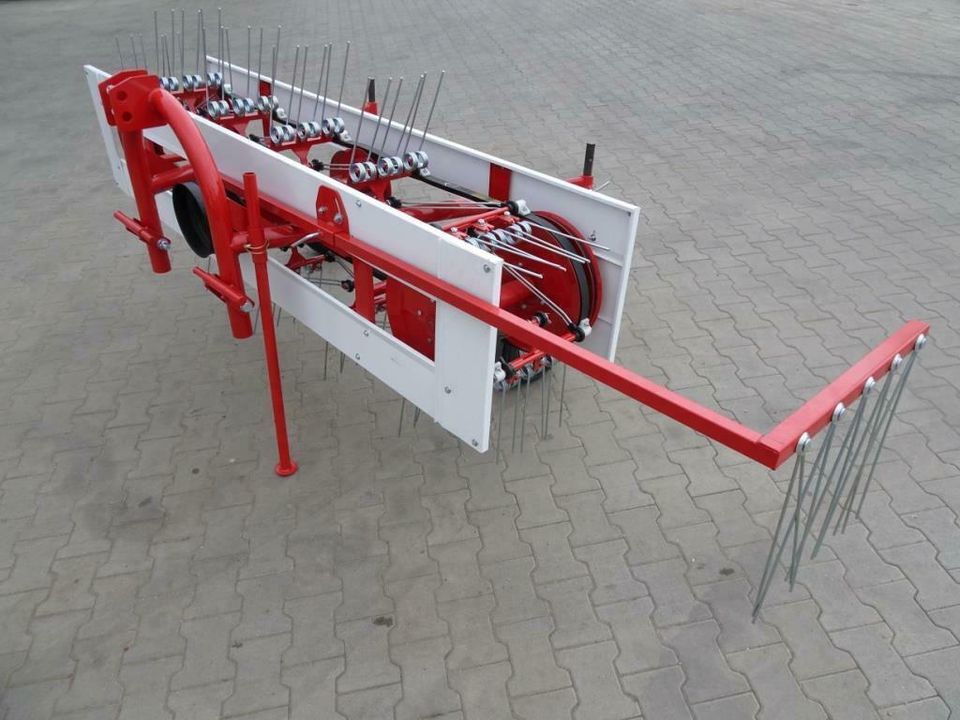 Faneuse à courroie 170-200 cm faneuse andaineuse râteau à foin