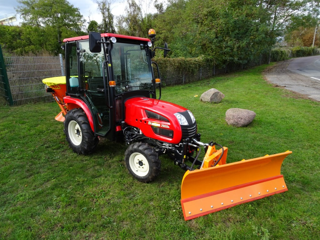 Branson 2900H 28 ch hydrostatique, véhicule neuf, cabine, service hivernal