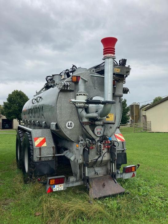 Meyer-Lohne PW 18.500 Liter Streuer
