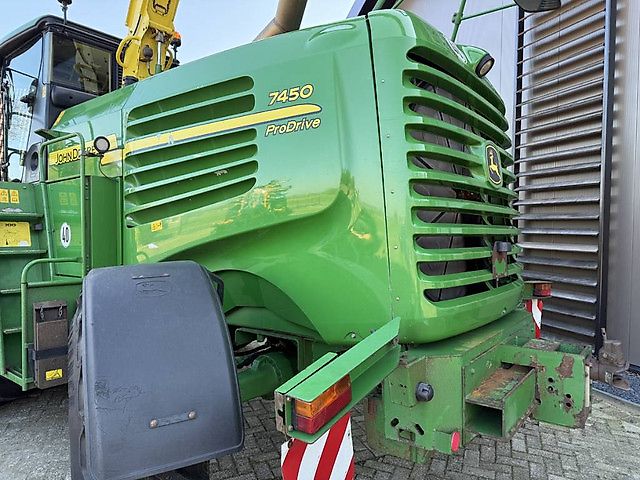 John Deere 7450 PRO Drive