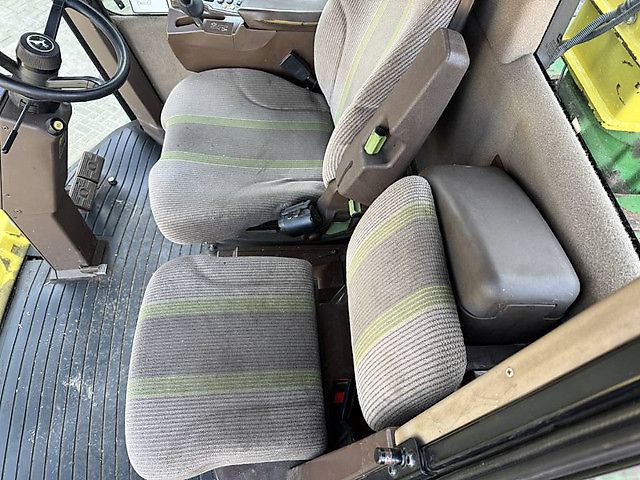 John Deere 7450 PRO Drive