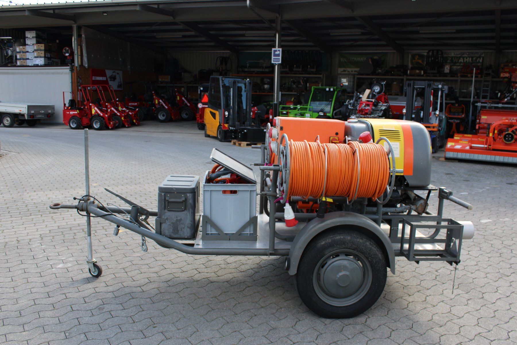 Générateur d'énergie de secours pour véhicule de protection civile BZS KPR