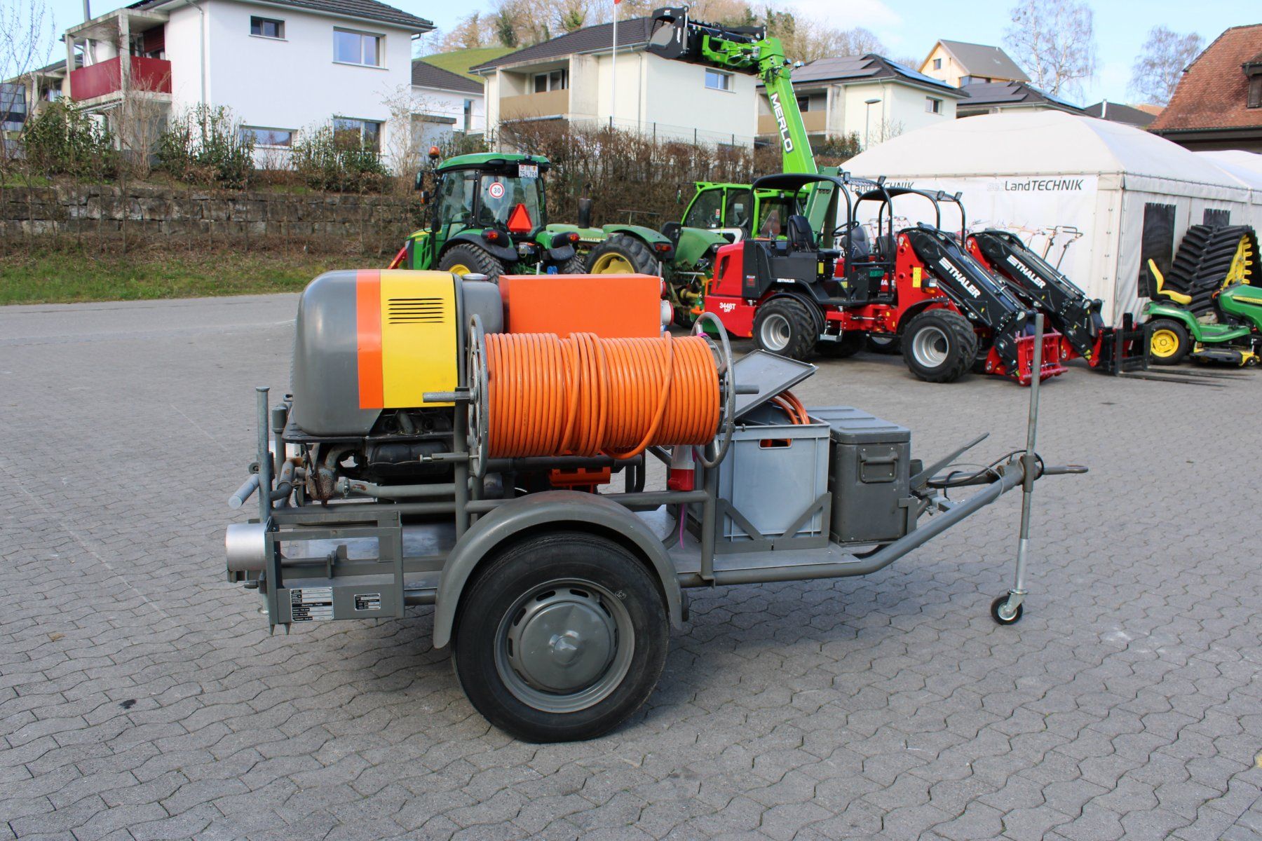 Générateur d'énergie de secours pour véhicule de protection civile BZS KPR