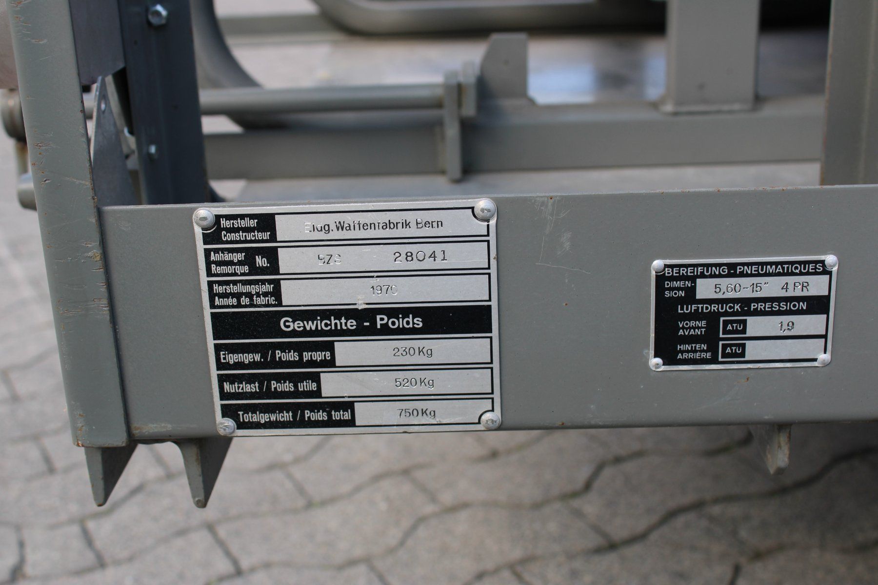 Générateur d'énergie de secours pour véhicule de protection civile BZS KPR