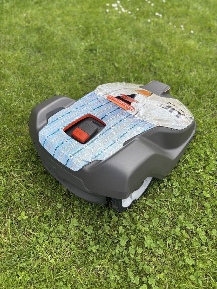 Husqvarna Automower 520, nouveau, version oscillante !