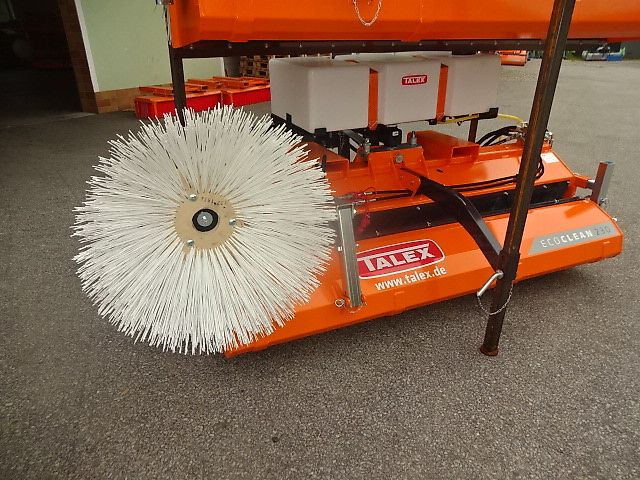 Balayeuse TALEX 2,3 mètres - Eco - Clean - 2,30 - Profi - avec fixation pour accessoire à changement rapide