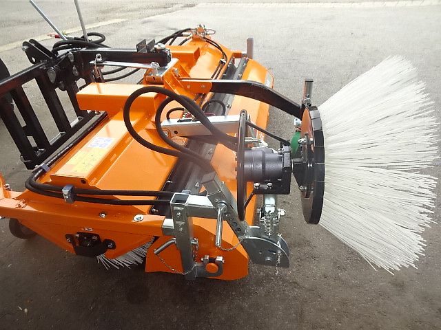 Balayeuse TALEX 2,3 mètres - Eco - Clean - 2,30 - Profi - avec fixation pour accessoire à changement rapide