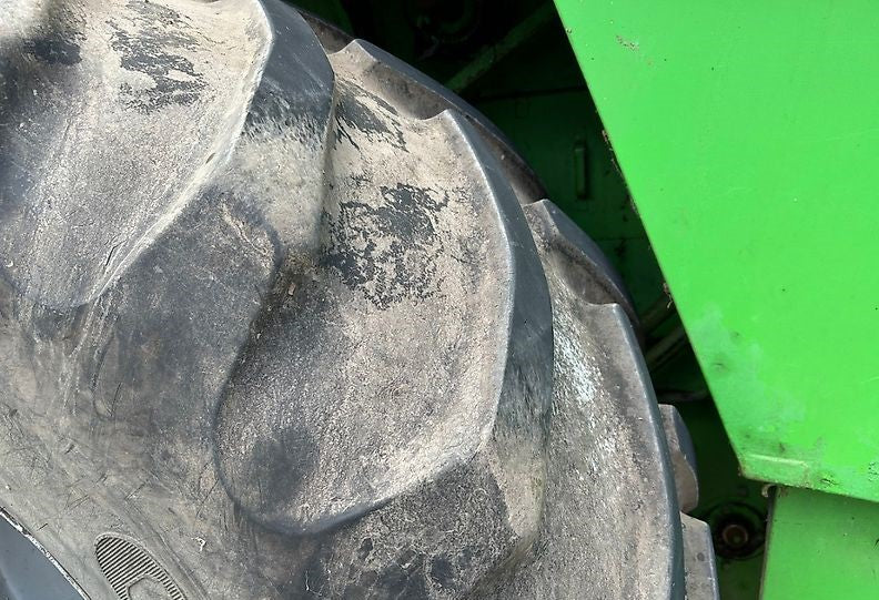 Deutz-Fahr Mähdrescher 4090 HTS