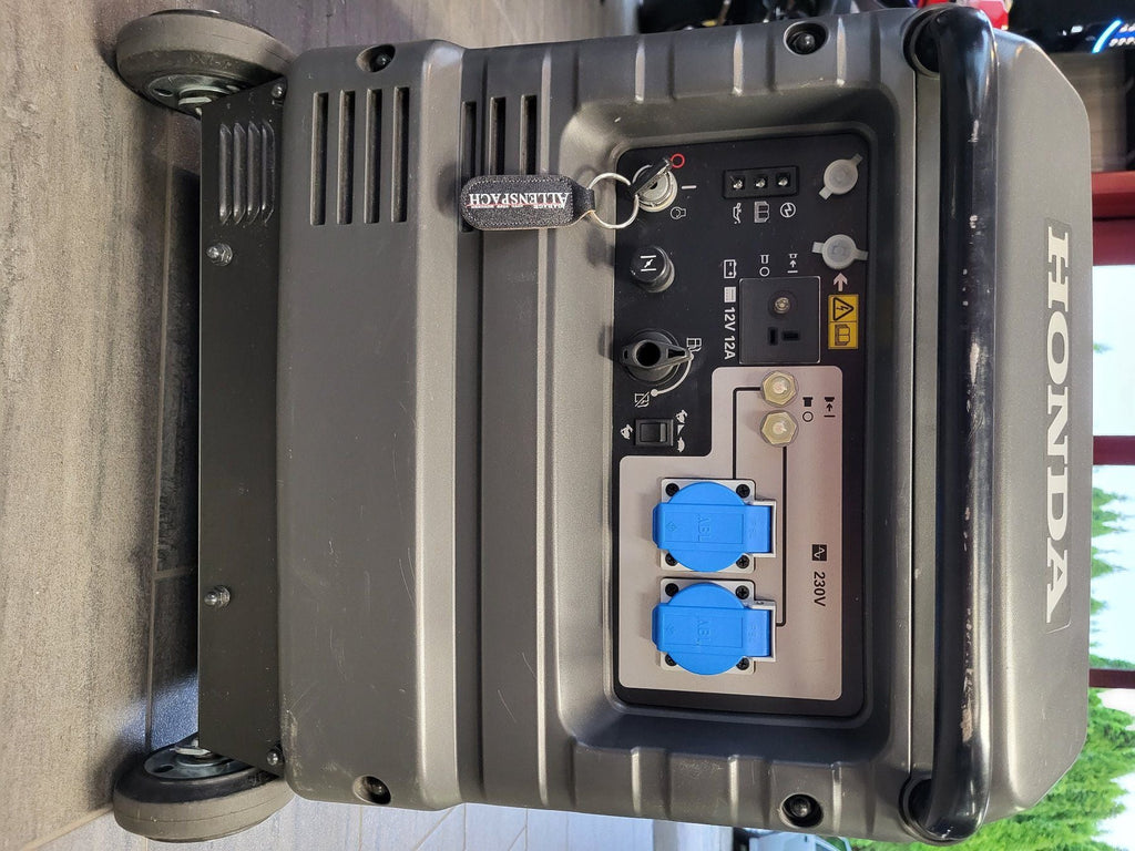 Honda EU30is Generator