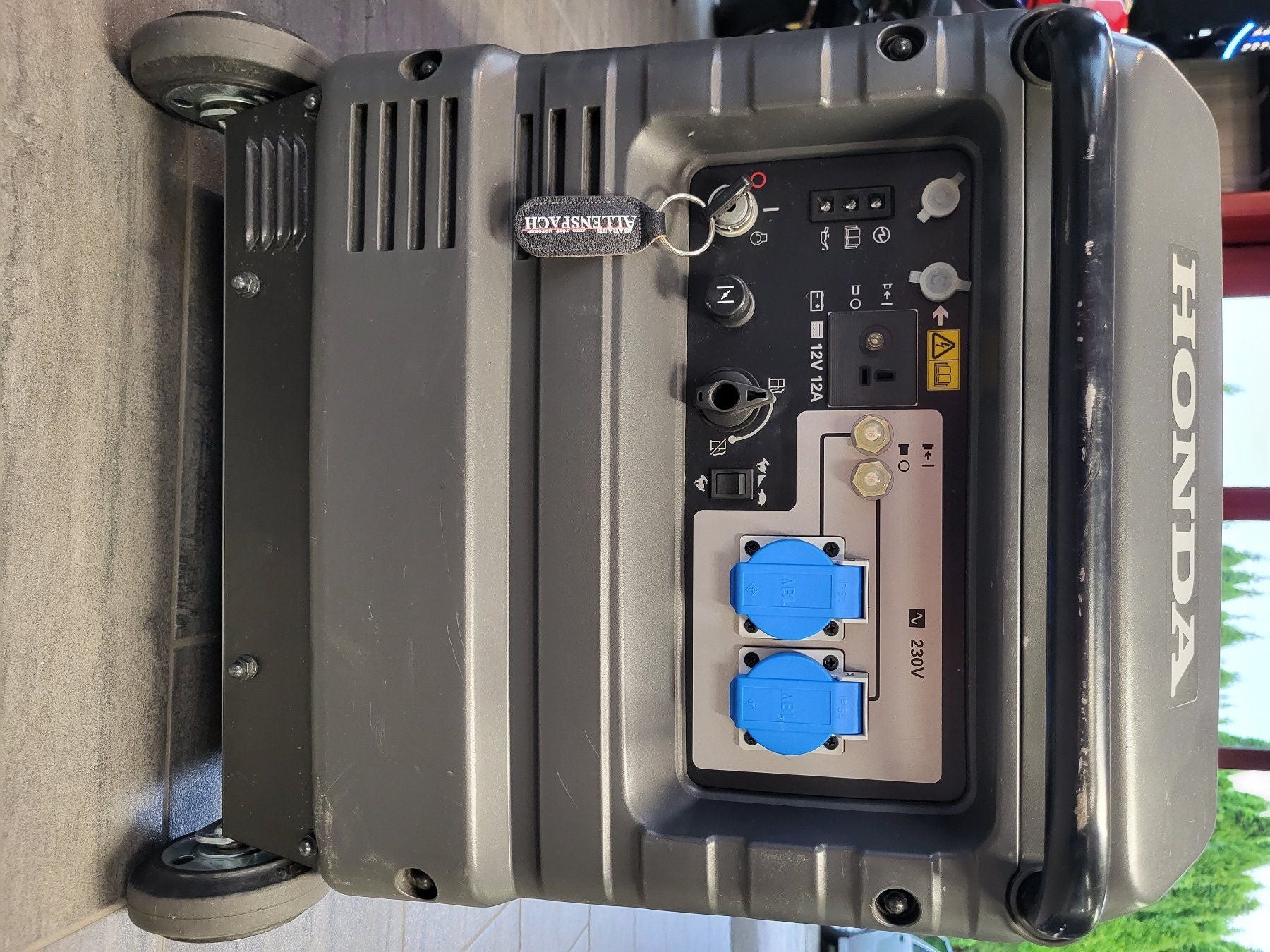 Générateur Honda EU30is